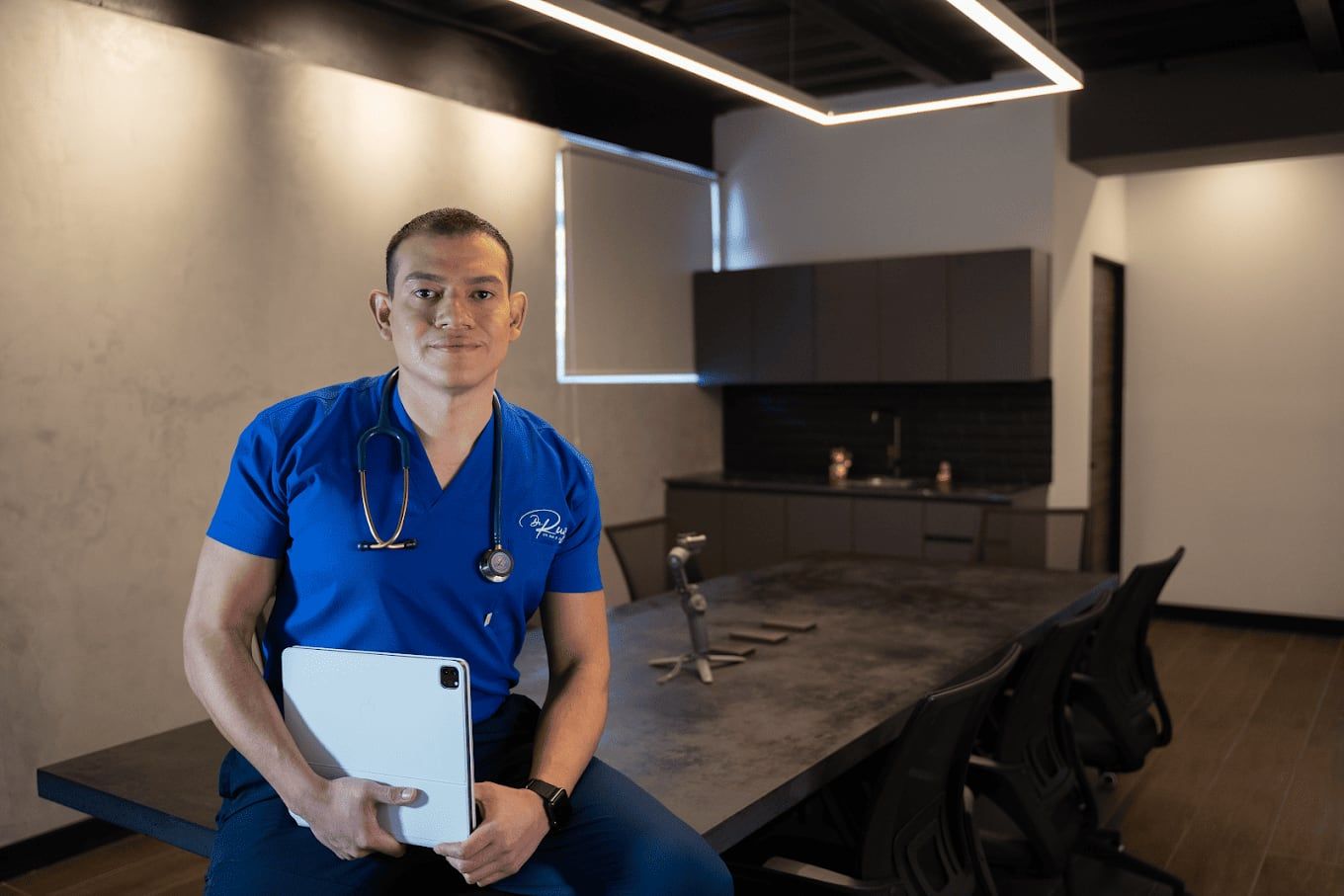Dr. Edgar Ruiz, CEO