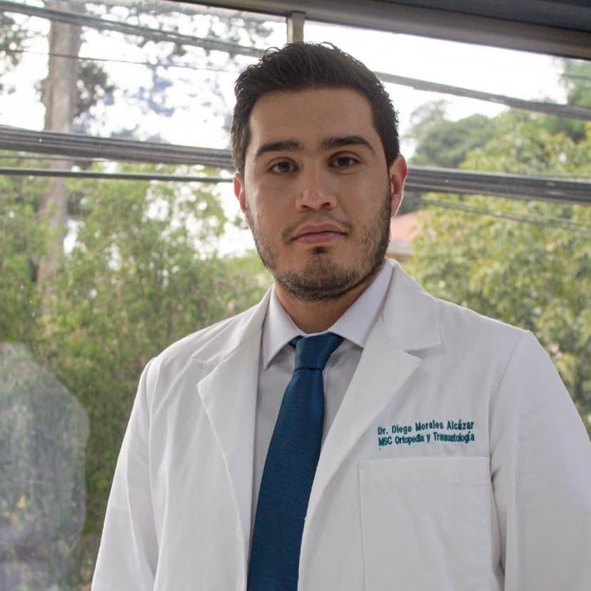Dr. Diego Morales Alcázar