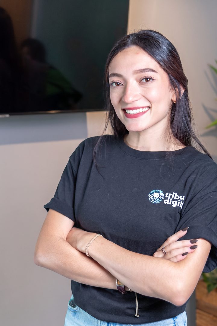 Paty, Diseñador Visual